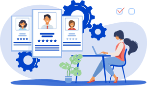 Directrice RH analysant différent profil pour un recrutement